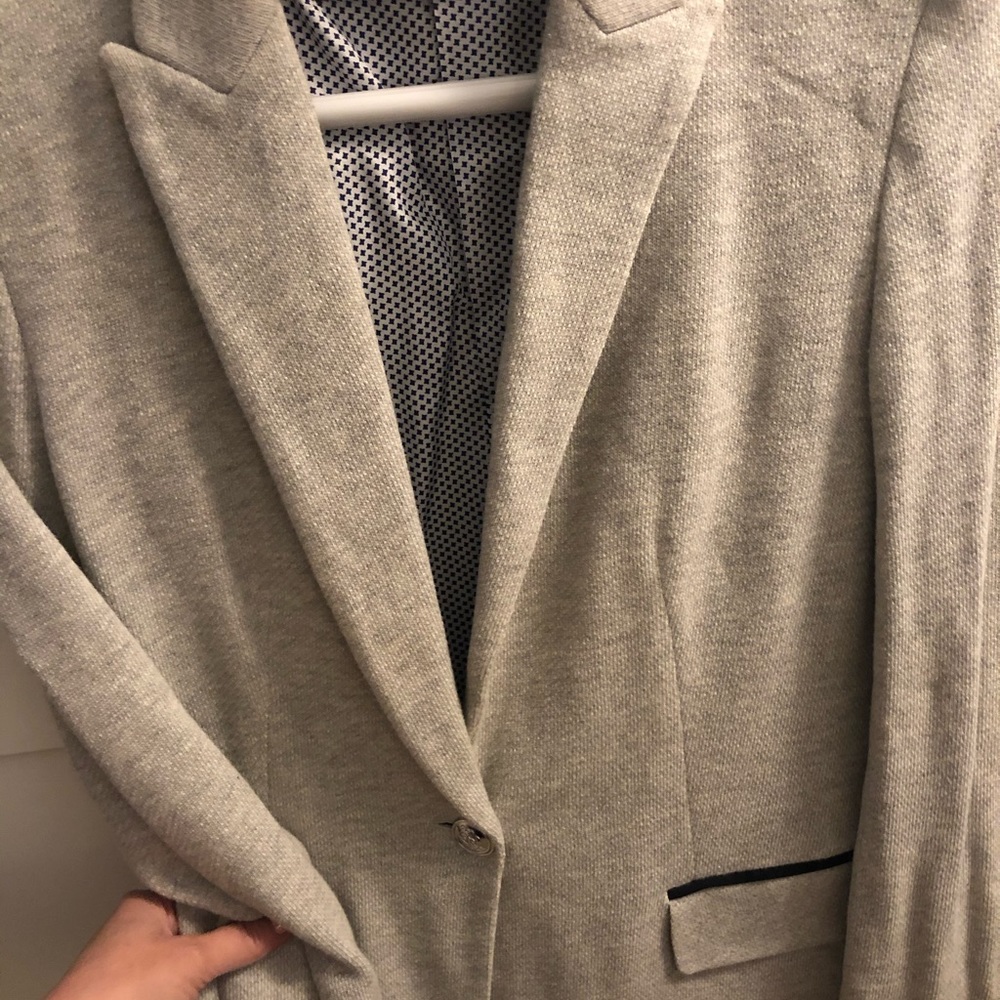 Gray blazer